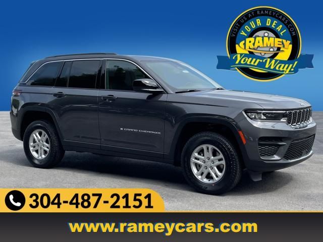 2024 Jeep Grand Cherokee Laredo