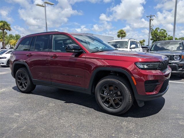 2024 Jeep Grand Cherokee Altitude