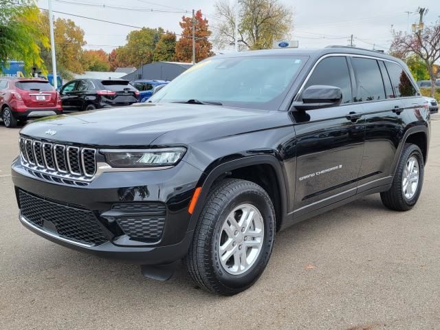 2024 Jeep Grand Cherokee Laredo