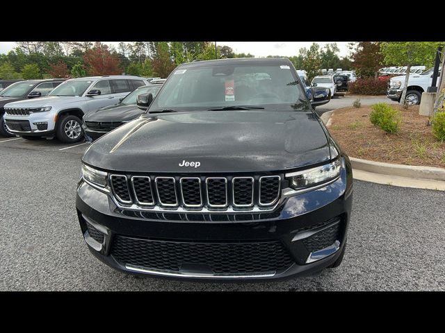 2024 Jeep Grand Cherokee Laredo