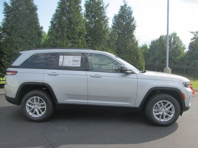 2024 Jeep Grand Cherokee Laredo X