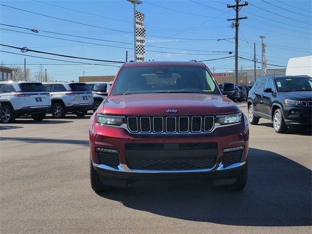 2024 Jeep Grand Cherokee Laredo