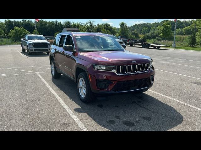 2024 Jeep Grand Cherokee Laredo X