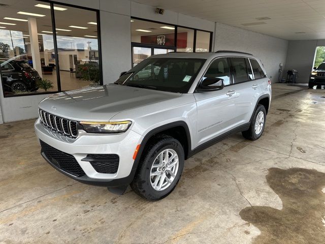 2024 Jeep Grand Cherokee Laredo X