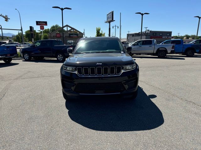 2024 Jeep Grand Cherokee Laredo X