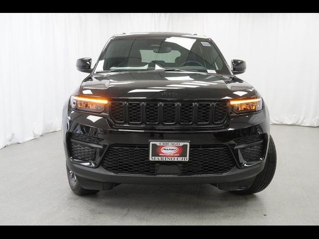 2024 Jeep Grand Cherokee Laredo