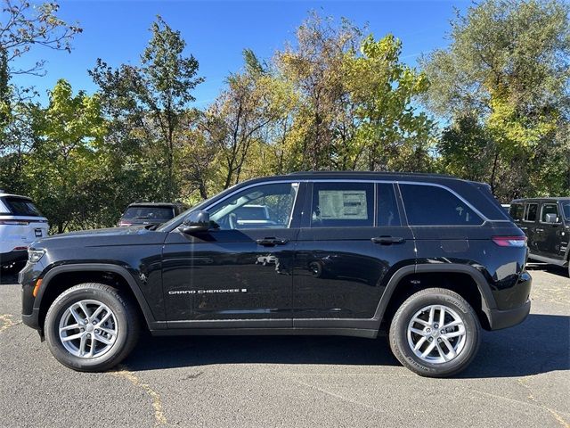 2024 Jeep Grand Cherokee Laredo X