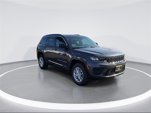 2024 Jeep Grand Cherokee Laredo X