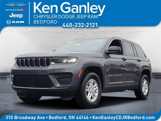 2024 Jeep Grand Cherokee Laredo