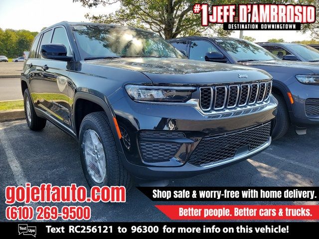 2024 Jeep Grand Cherokee Laredo