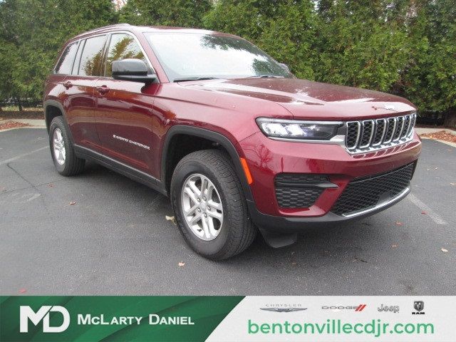 2024 Jeep Grand Cherokee Laredo