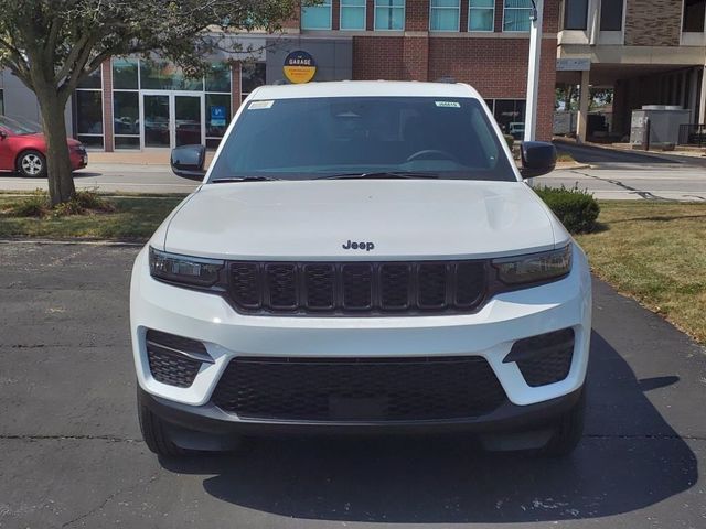 2024 Jeep Grand Cherokee Altitude