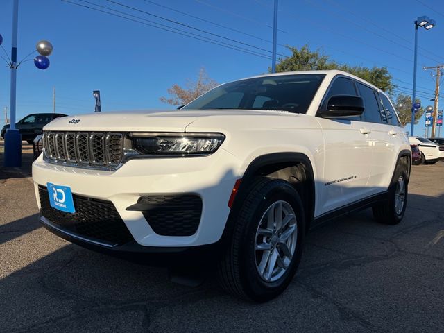 2024 Jeep Grand Cherokee Laredo