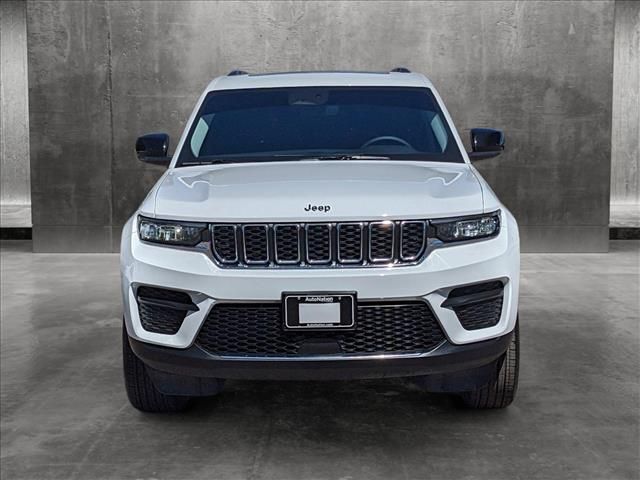 2024 Jeep Grand Cherokee Laredo X