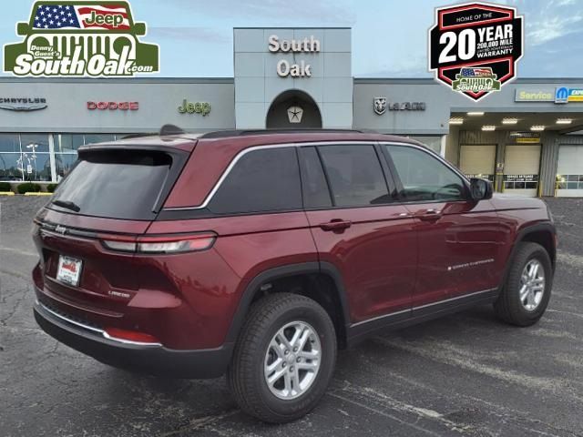 2024 Jeep Grand Cherokee Laredo