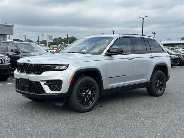 2024 Jeep Grand Cherokee Altitude