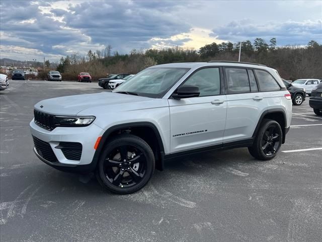 2024 Jeep Grand Cherokee Altitude X