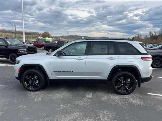 2024 Jeep Grand Cherokee Altitude X