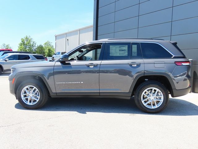 2024 Jeep Grand Cherokee Laredo X