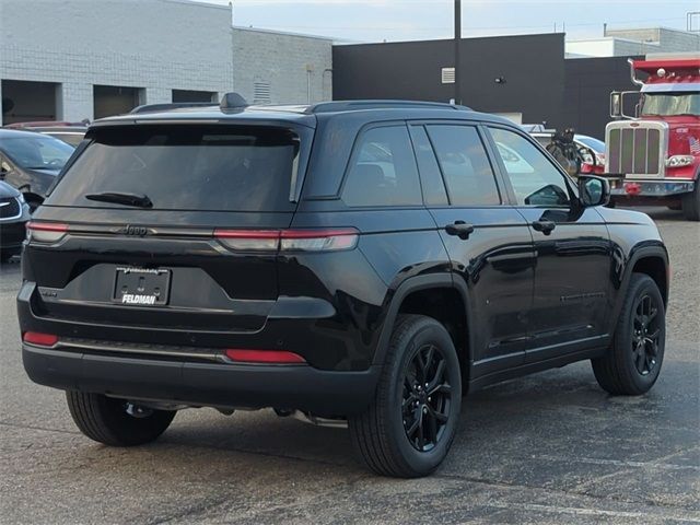 2024 Jeep Grand Cherokee Altitude