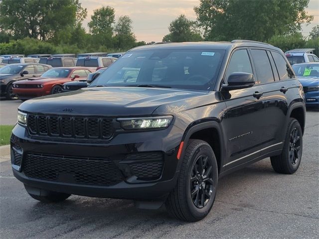 2024 Jeep Grand Cherokee Altitude