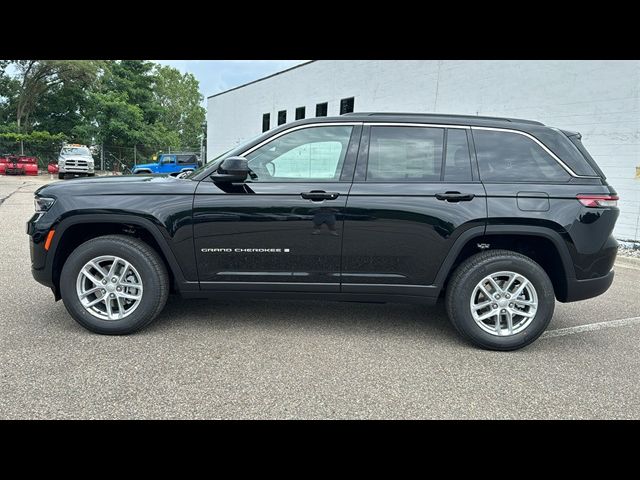 2024 Jeep Grand Cherokee Laredo X