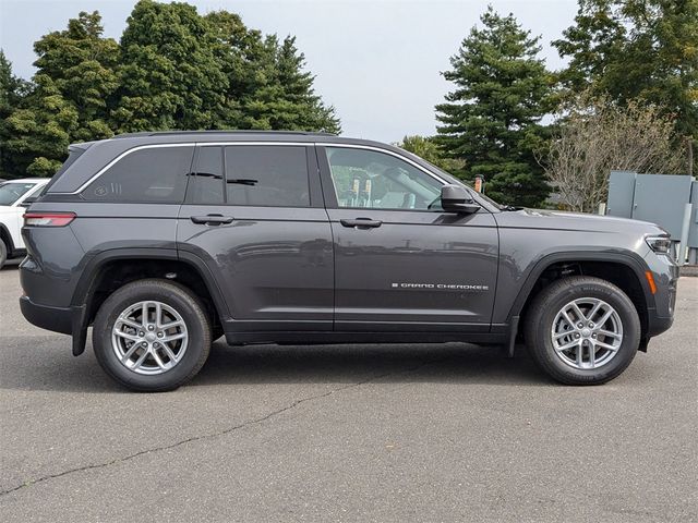 2024 Jeep Grand Cherokee Laredo X