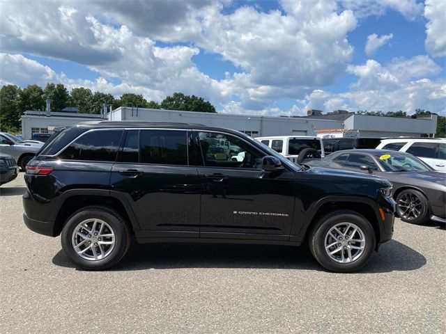 2024 Jeep Grand Cherokee Laredo X