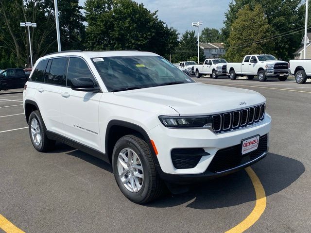 2024 Jeep Grand Cherokee Laredo X