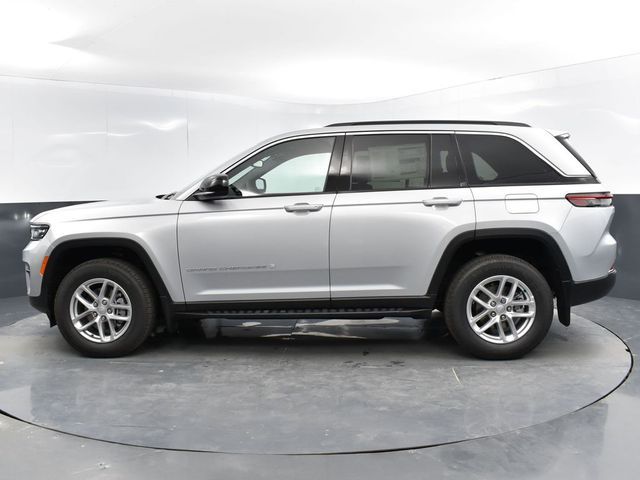 2024 Jeep Grand Cherokee Laredo X