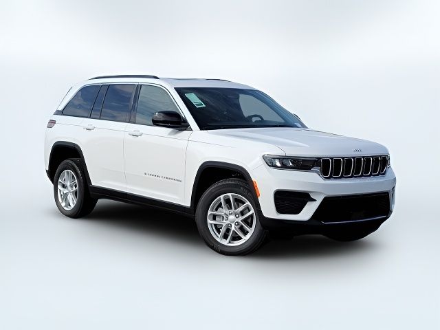 2024 Jeep Grand Cherokee Laredo X