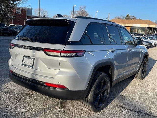 2024 Jeep Grand Cherokee Altitude