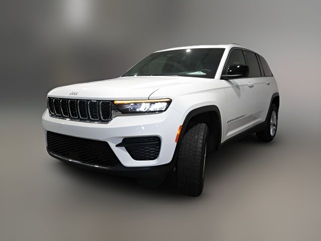 2024 Jeep Grand Cherokee Laredo X