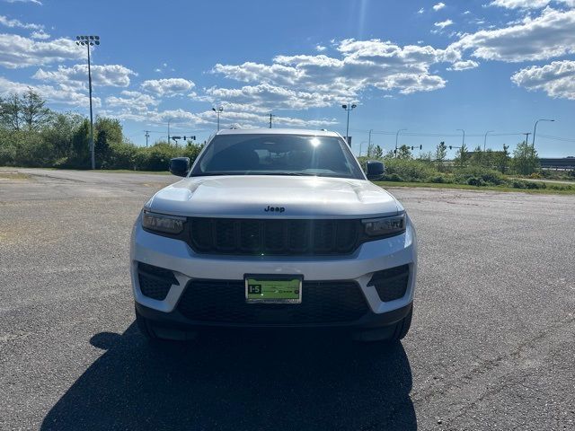 2024 Jeep Grand Cherokee Altitude X