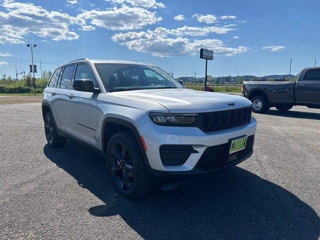 2024 Jeep Grand Cherokee Altitude X