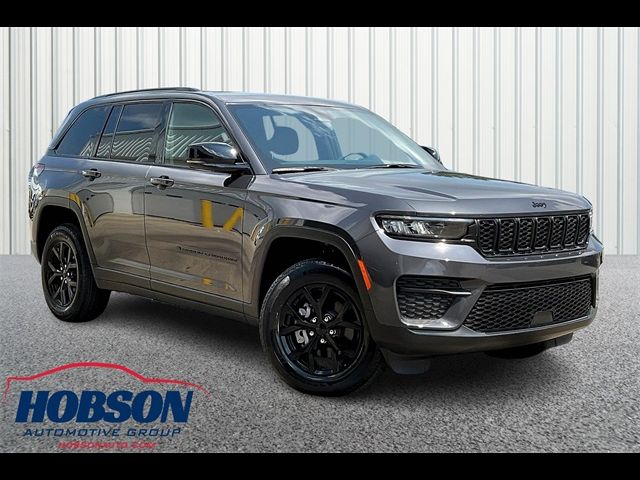 2024 Jeep Grand Cherokee Altitude