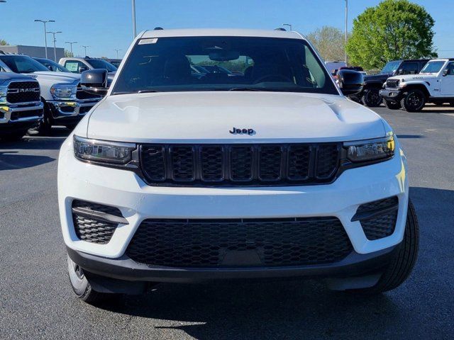 2024 Jeep Grand Cherokee Altitude