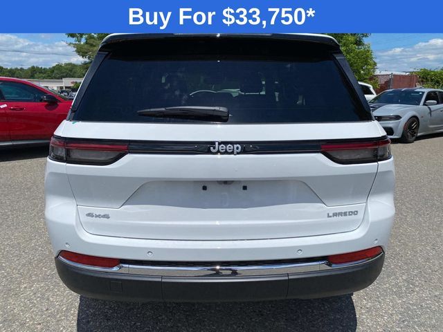 2024 Jeep Grand Cherokee Laredo