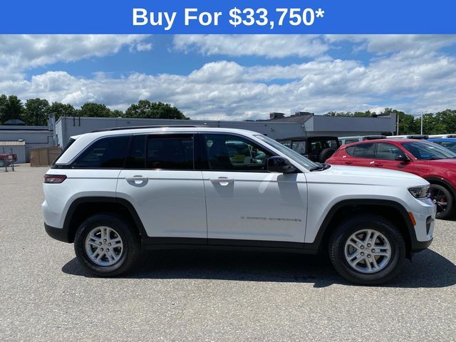 2024 Jeep Grand Cherokee Laredo