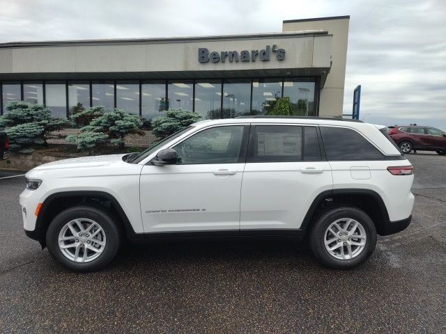 2024 Jeep Grand Cherokee Laredo X