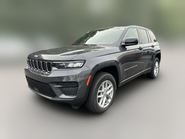 2024 Jeep Grand Cherokee Laredo X