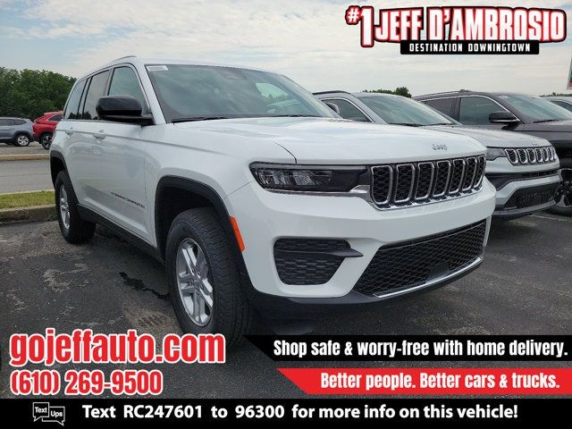 2024 Jeep Grand Cherokee Laredo