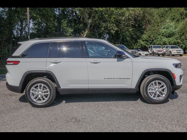 2024 Jeep Grand Cherokee Laredo X