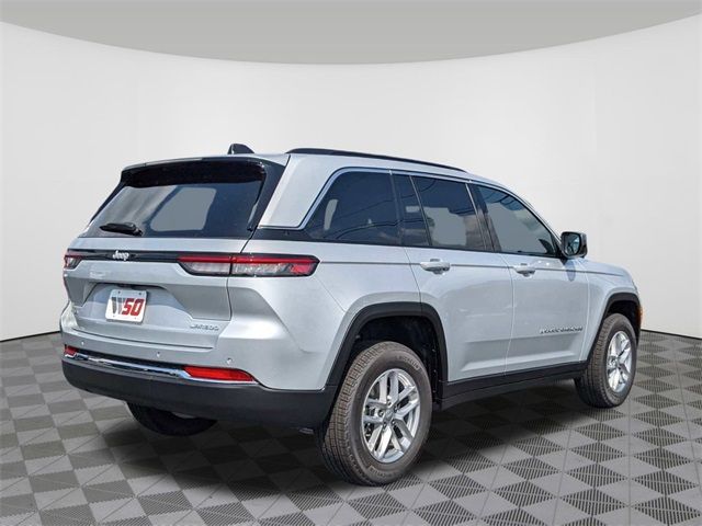 2024 Jeep Grand Cherokee Laredo X