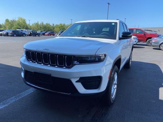 2024 Jeep Grand Cherokee Laredo X