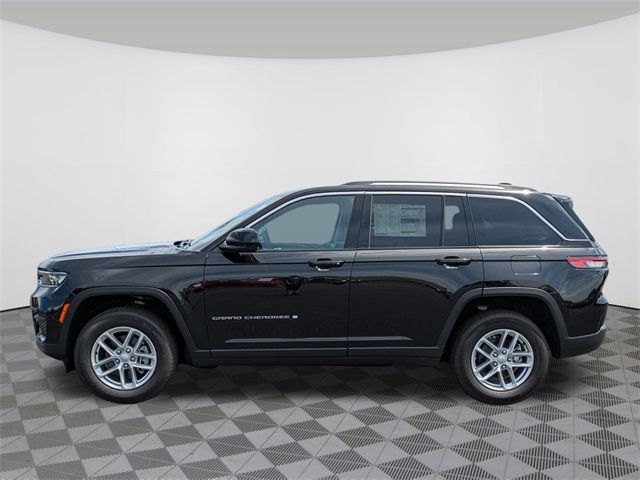 2024 Jeep Grand Cherokee Laredo X