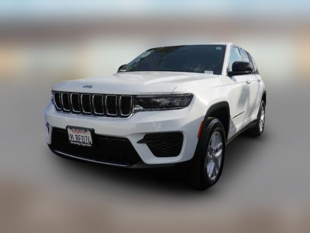 2024 Jeep Grand Cherokee Laredo X