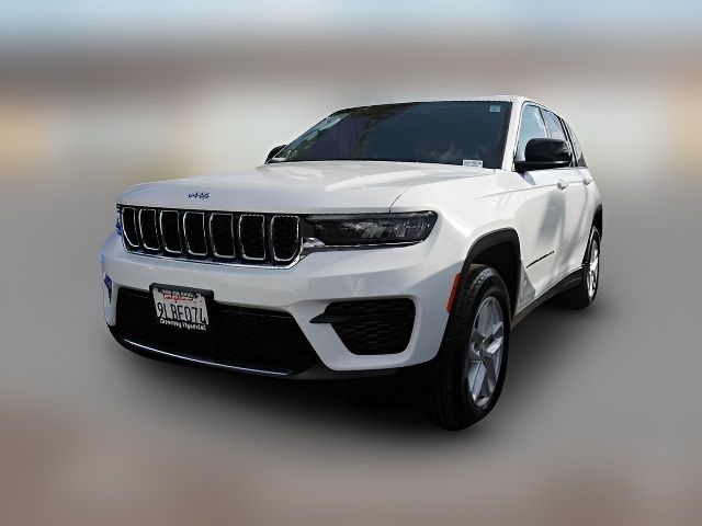 2024 Jeep Grand Cherokee Laredo X