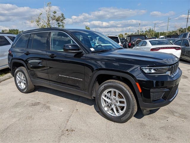 2024 Jeep Grand Cherokee Laredo X