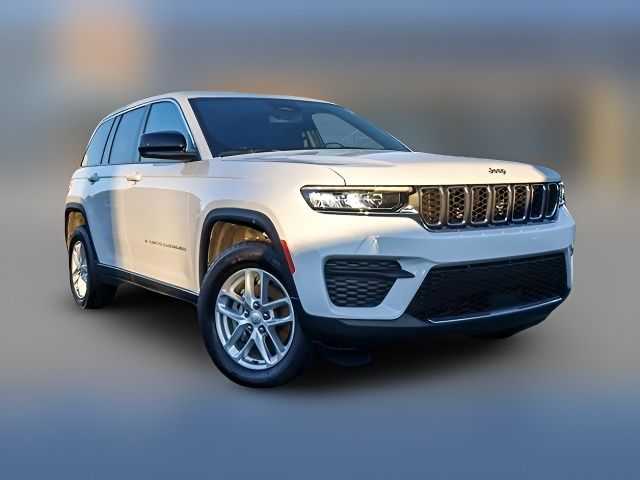 2024 Jeep Grand Cherokee Laredo X